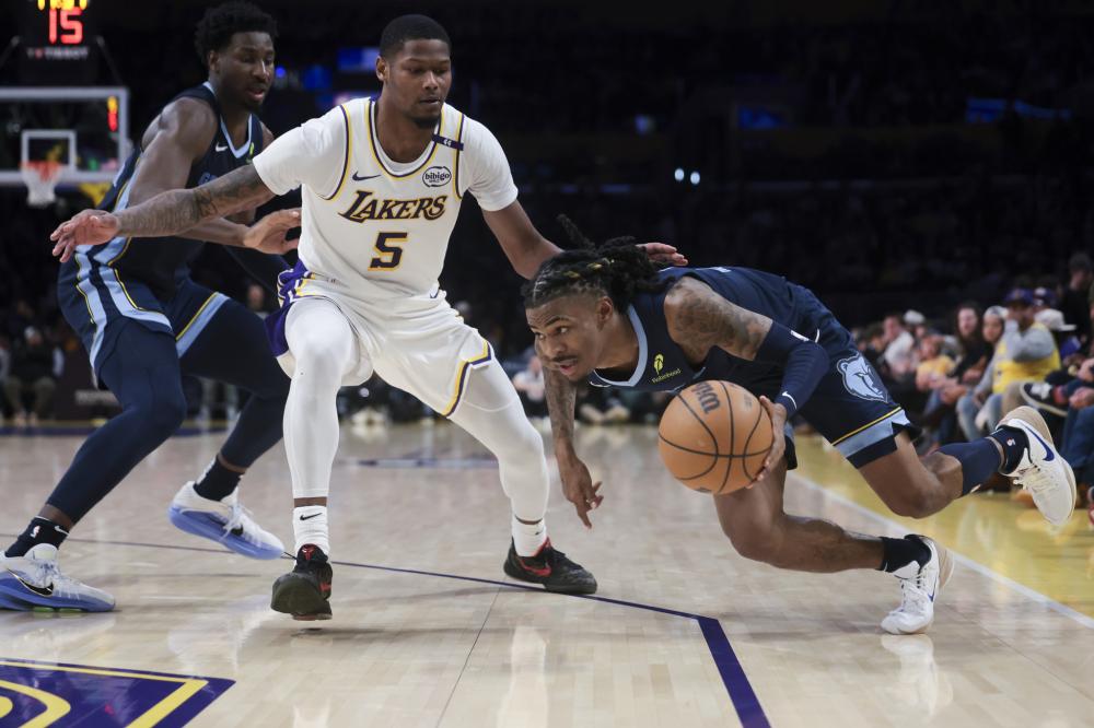 此消彼长往 此消彼长往