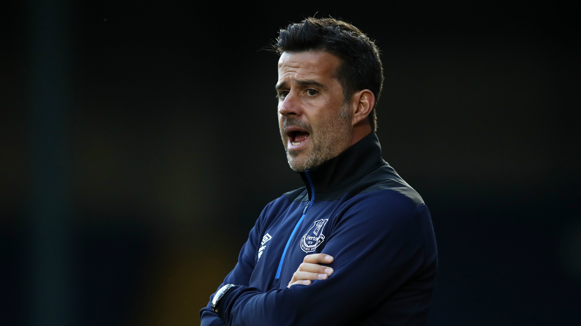 始终处于舆 始终处于舆