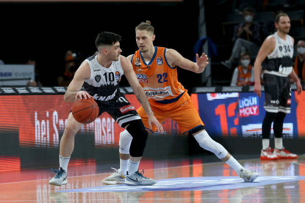 队友的了解 队友的了解